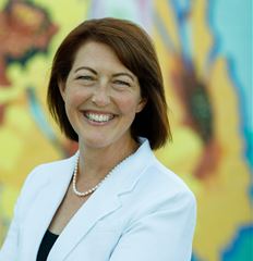Claire Reynolds