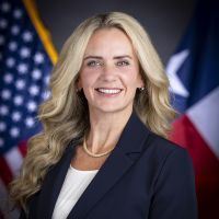 Naressa MacKinnon